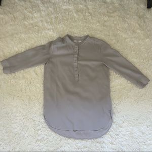 Uniqlo XS gray 3/4 sleeve women shirt
